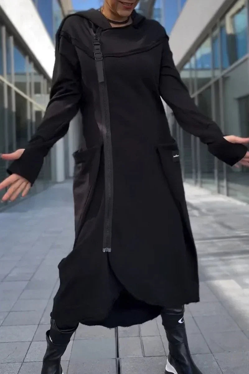 Mirla | Långt Hoodie-Klänning med Modern Snitt-Eva Jonsson