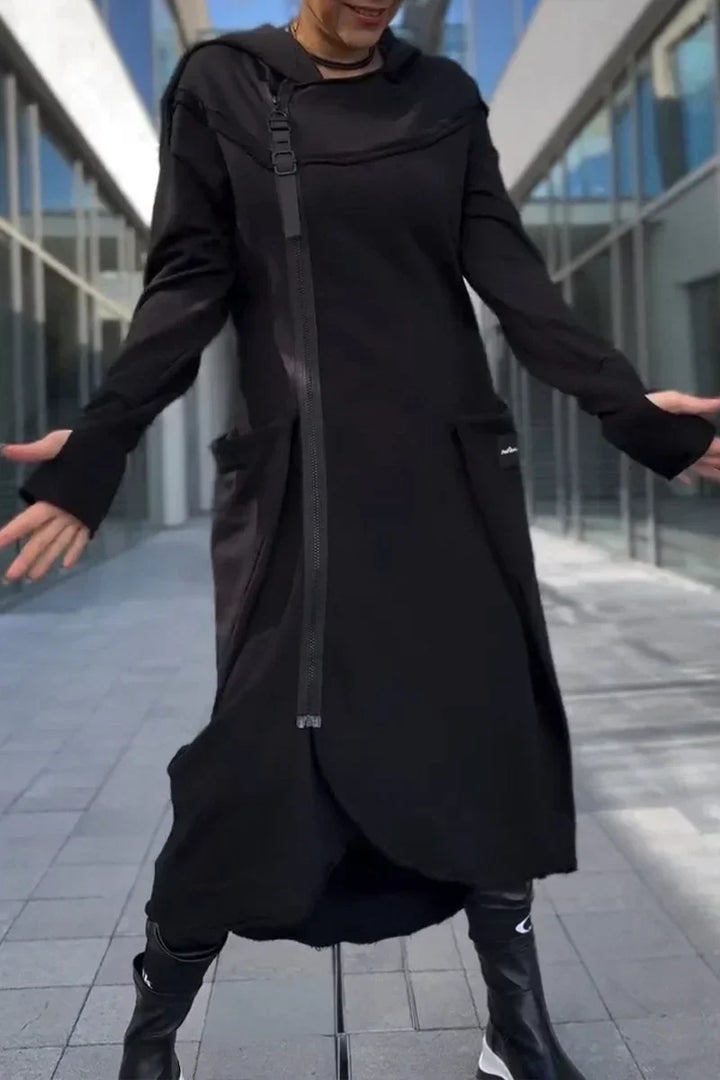 Mirla | Långt Hoodie-Klänning med Modern Snitt-Eva Jonsson