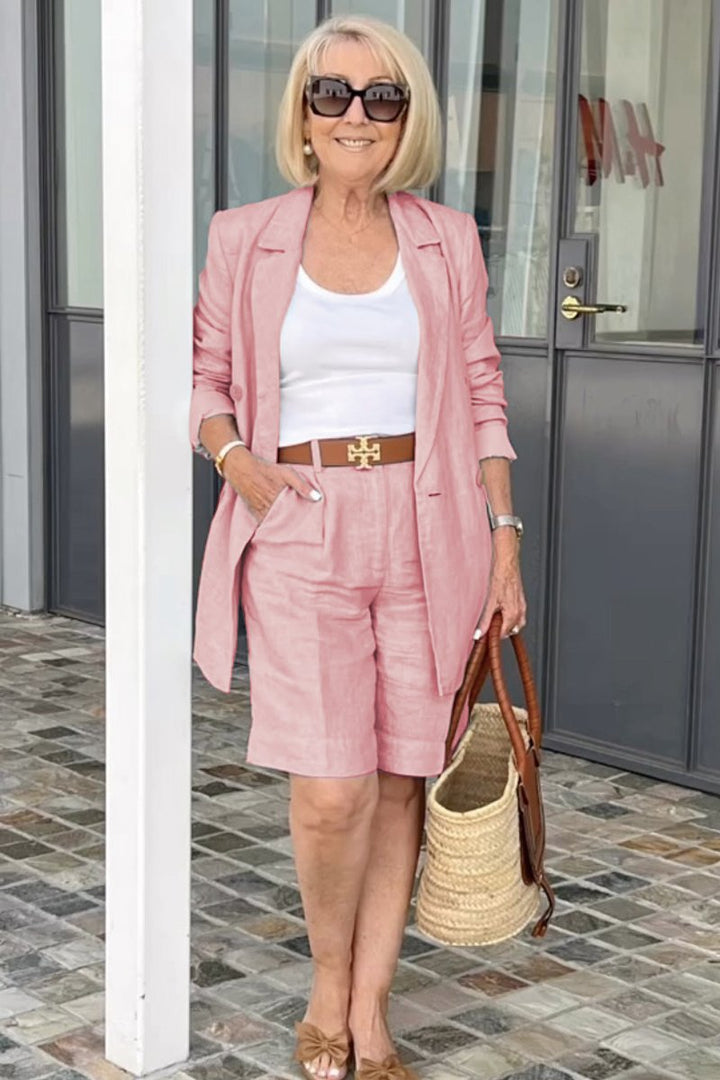 Mirla | Lätt set av blommönstrad jacka och shorts-Eva Jonsson