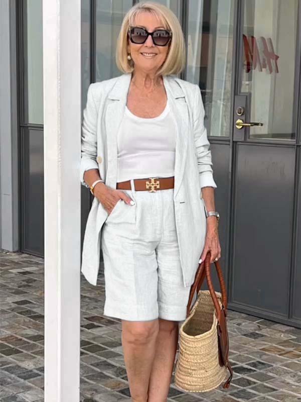 Mirla | Lätt set av blommönstrad jacka och shorts-Eva Jonsson