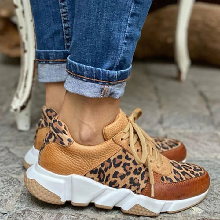Mirla | Lätta vulkaniserade leopard sneakers med tjocka sulor-Eva Jonsson