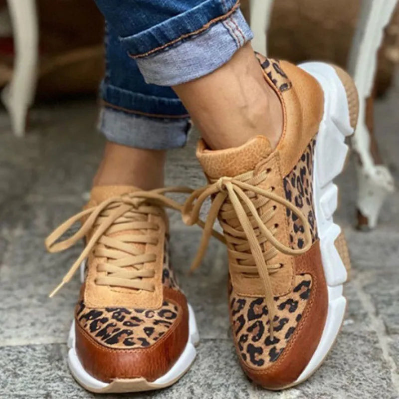 Mirla | Lätta vulkaniserade leopard sneakers med tjocka sulor-Eva Jonsson