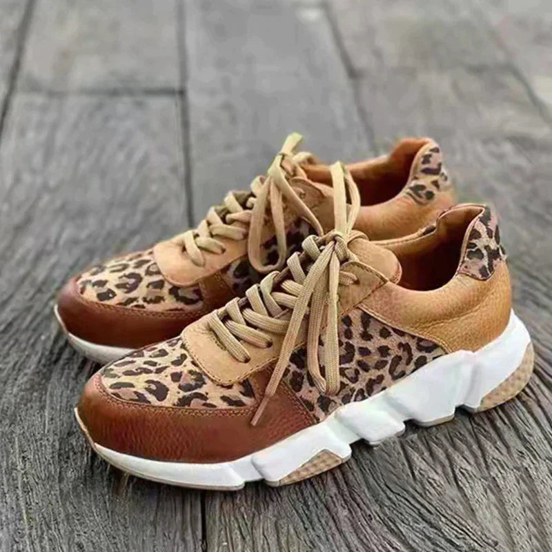 Mirla | Lätta vulkaniserade leopard sneakers med tjocka sulor-Eva Jonsson