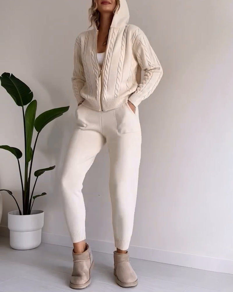 Mirla | Lättsamt Jacquard-Cardigan-Set med Twist-Design-Eva Jonsson