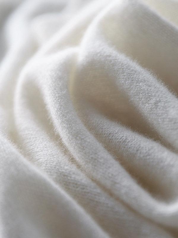 Mirla | Lyxig Mjuk Cashmere V-Hals Tröja för Damer-Eva Jonsson
