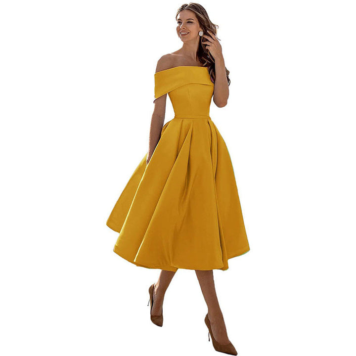 Mirla | Mångsidig Off-Shoulder Satin Klänning för Fester-Eva Jonsson