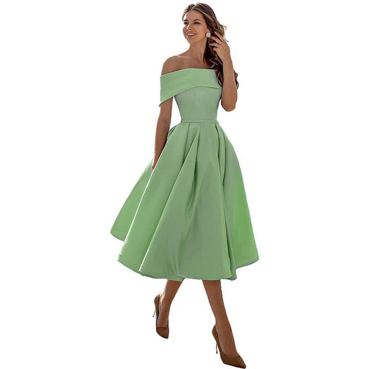 Mirla | Mångsidig Off-Shoulder Satin Klänning för Fester-Eva Jonsson