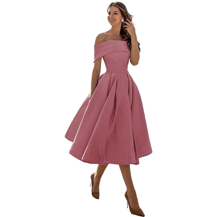Mirla | Mångsidig Off-Shoulder Satin Klänning för Fester-Eva Jonsson