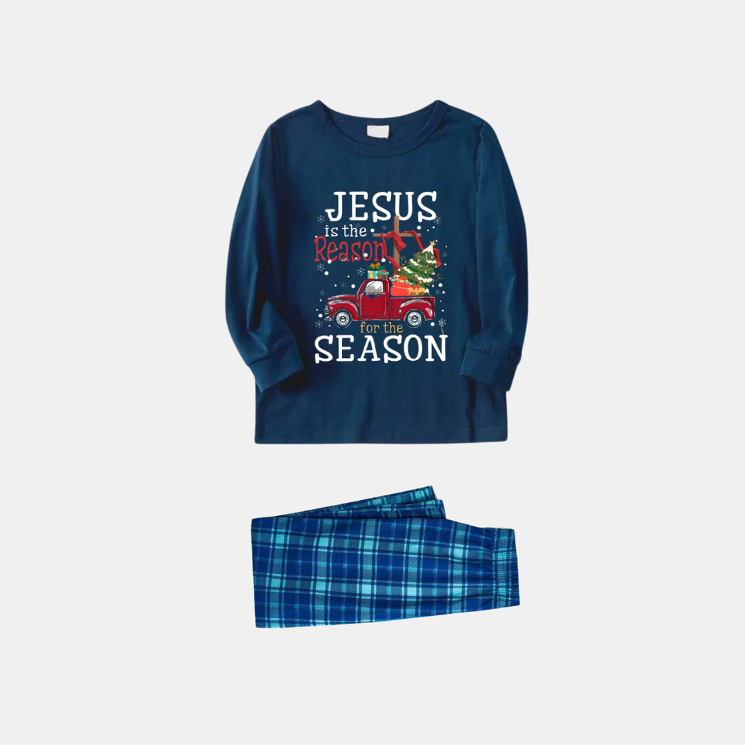 Mirla | Marinblått och Himmelsblått Rutig Julpyjamas-Set med Jesus Är Anledningen Till Säsongen Texttryck-Eva Jonsson