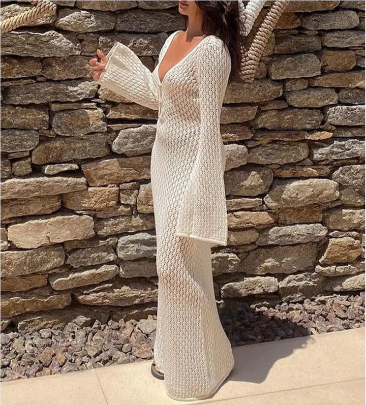 Mirla | Maxi Stickad Klänning Häktextur V-Urringning Lång Ärmar Flödande Boho Stil-Eva Jonsson