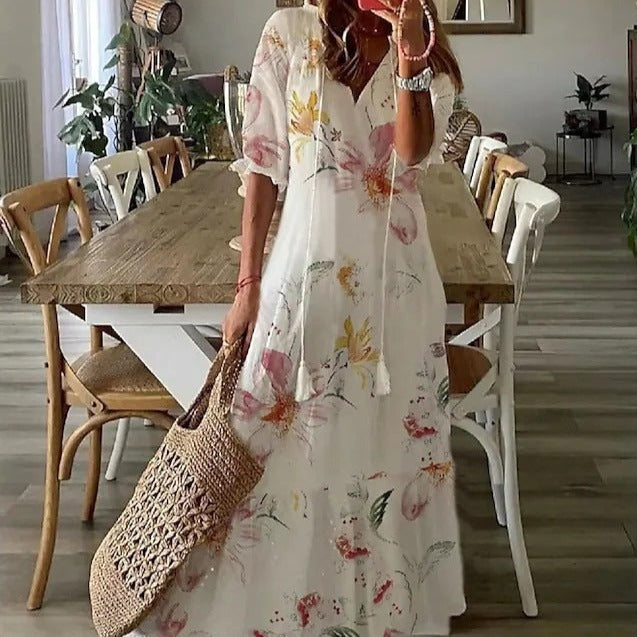 Mirla | Maxiklänning med Halvärmar och V-ringning med Blommönster-Eva Jonsson