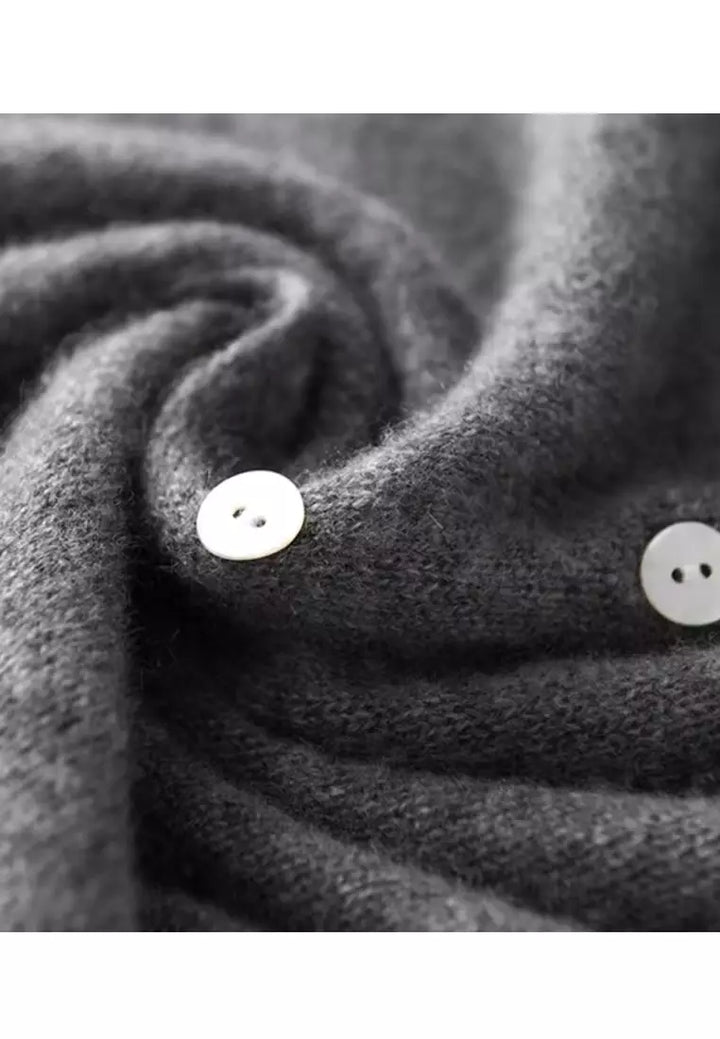 Mirla | Mjuk cardigans med elegant knäppning-Eva Jonsson
