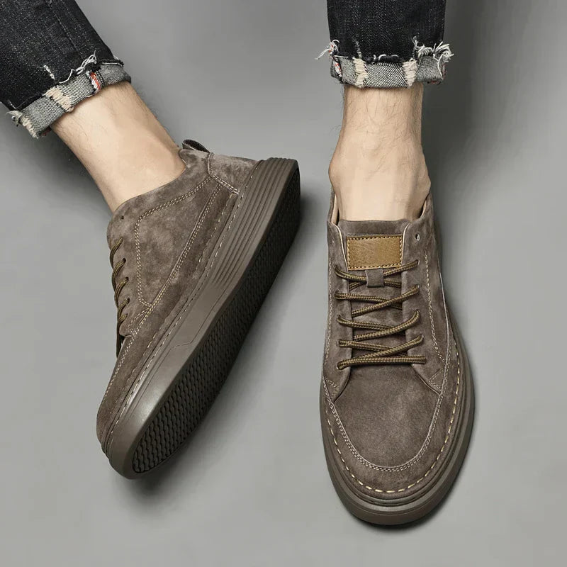 Mirla | Mocka Låg Top Sneaker-Eva Jonsson