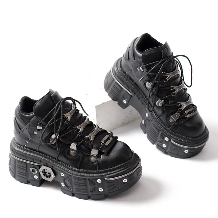 Mirla | Mode kvinnor ankelstövlar dam tunna klackar rund tå snörning metalldekoration sneakers fröken nitar punk goth rock skor-Eva Jonsson