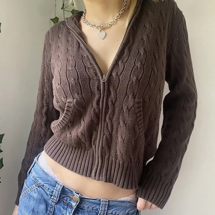 Mirla | Mysig Huvtröja Stickad Cardigan med Knapprad Fram-Eva Jonsson