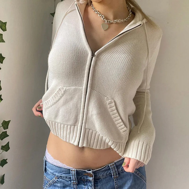 Mirla | Mysig Huvtröja Stickad Cardigan med Knapprad Fram-Eva Jonsson