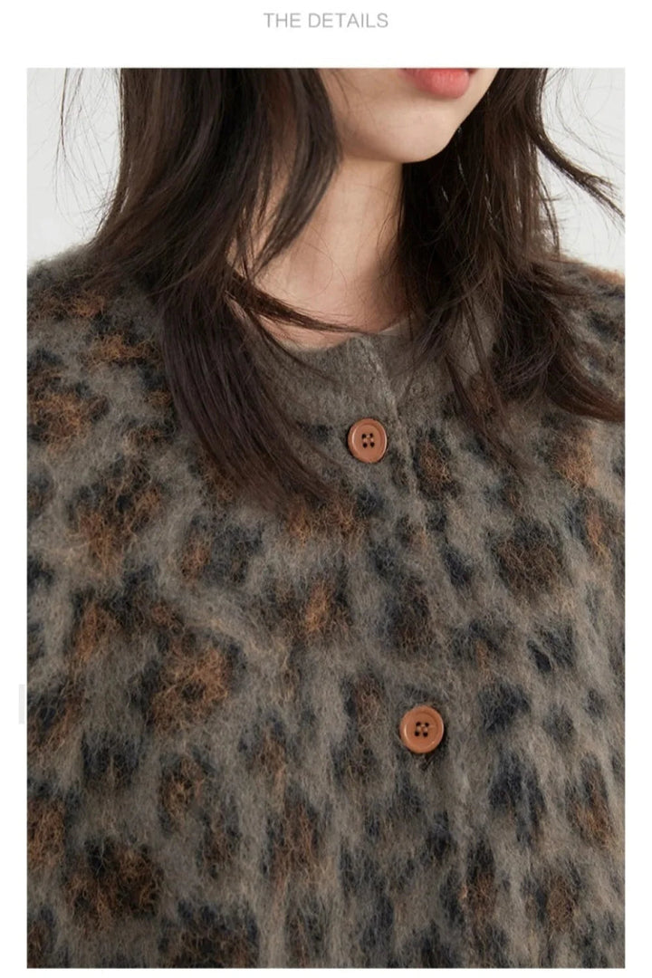 Mirla | Mysig Leopardmönstrad Enfärgad Cardigan-Eva Jonsson