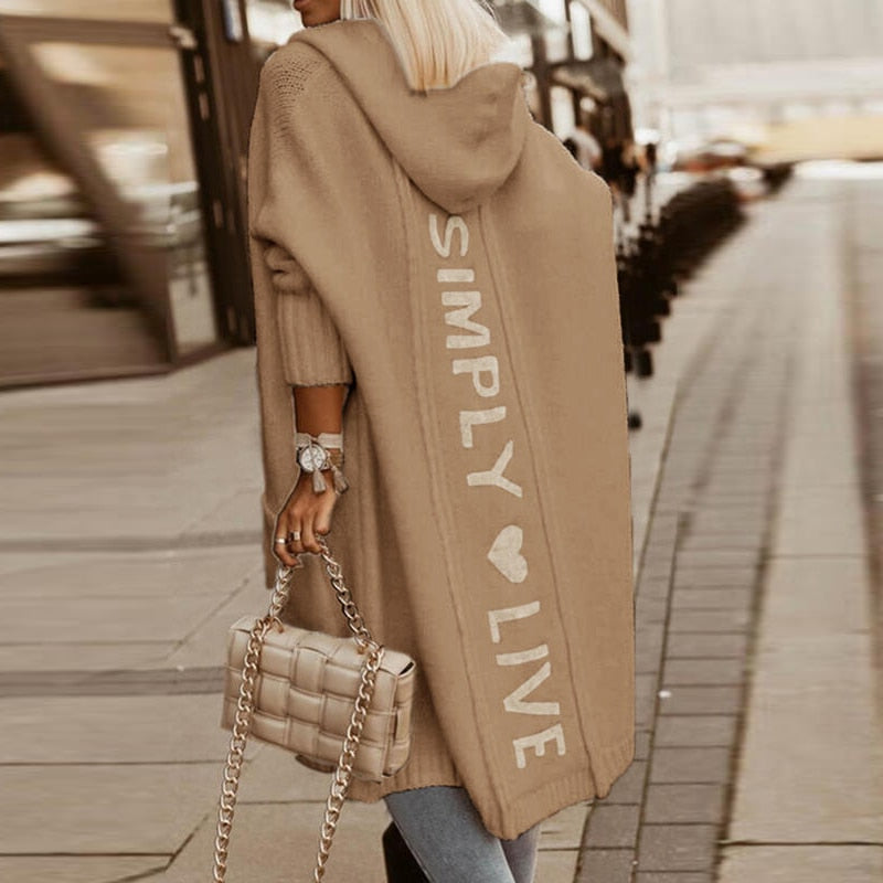 Mirla | Mysig hooded cozy cloak damstickad tröja med bokstäver tryck-Eva Jonsson