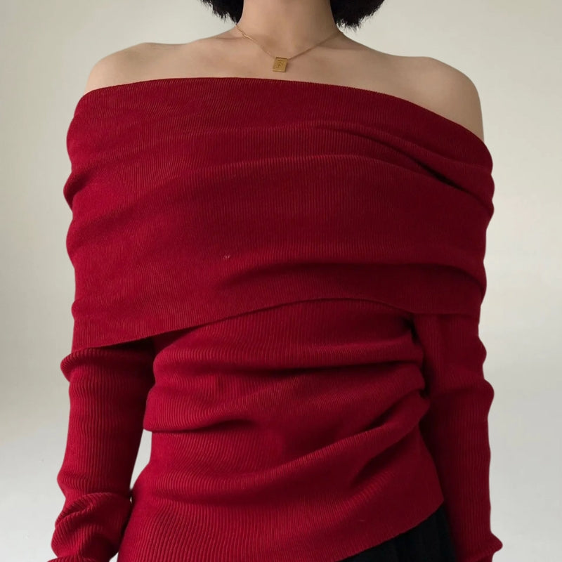 Mirla | Off-Shoulder Stickad Tröja Ribbstickad Tajt och Elegant Design-Eva Jonsson