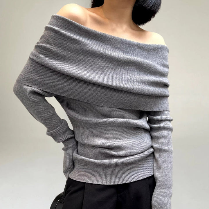 Mirla | Off-Shoulder Stickad Tröja Ribbstickad Tajt och Elegant Design-Eva Jonsson