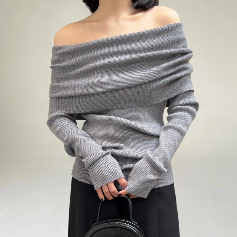 Mirla | Off-Shoulder Stickad Tröja Ribbstickad Tajt och Elegant Design-Eva Jonsson