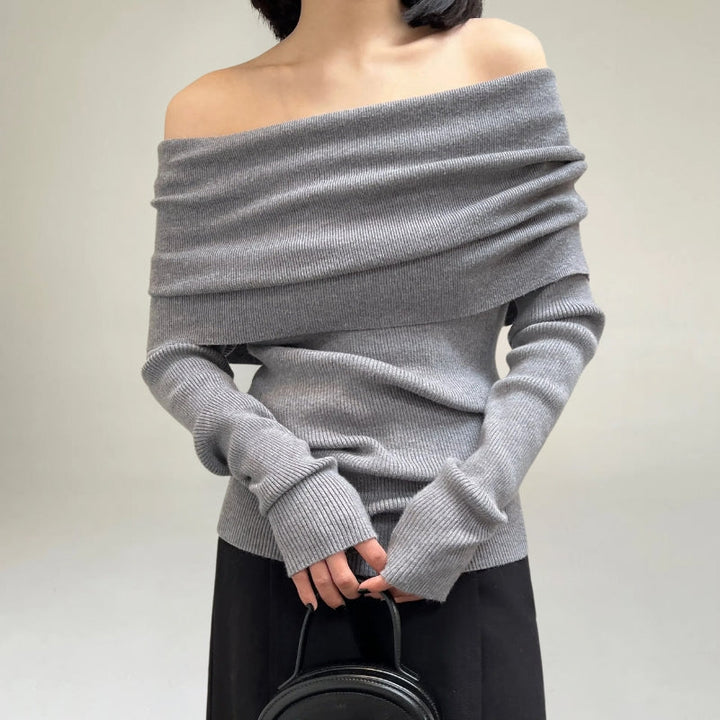 Mirla | Off-Shoulder Stickad Tröja Ribbstickad Tajt och Elegant Design-Eva Jonsson