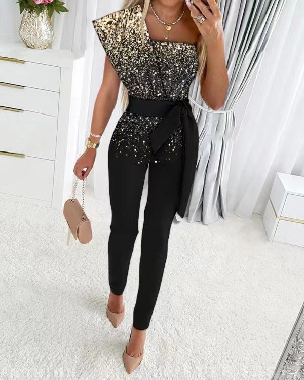 Mirla | One Shoulder Jumpsuit med paljetter och midjeband-Eva Jonsson