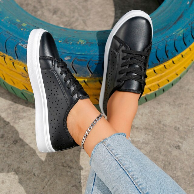 Mirla | Ortopediska sneakers med U-ring-Eva Jonsson