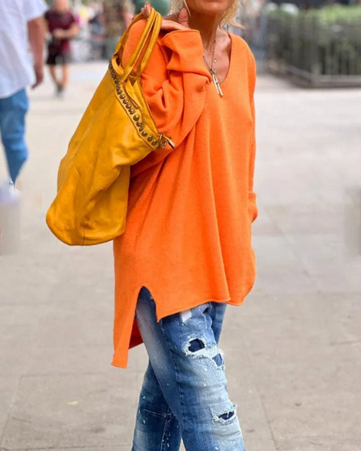 Mirla | Oversize Orangefärgad V-ringad Tröja-Eva Jonsson