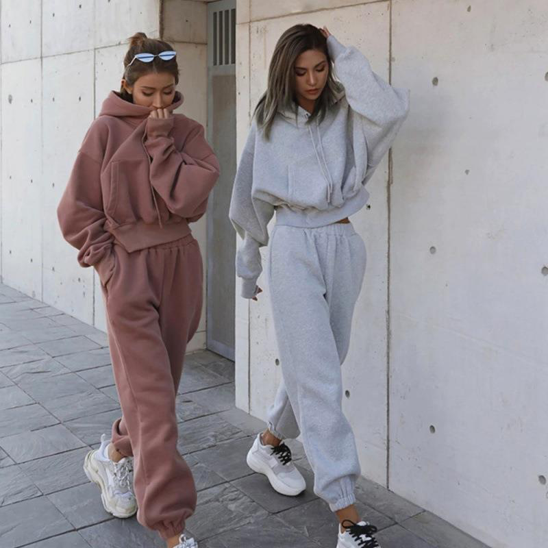 Mirla | Oversized-Loungewear-Set för Damer-Eva Jonsson