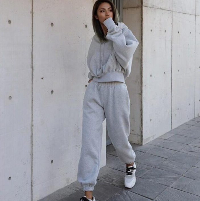 Mirla | Oversized-Loungewear-Set för Damer-Eva Jonsson