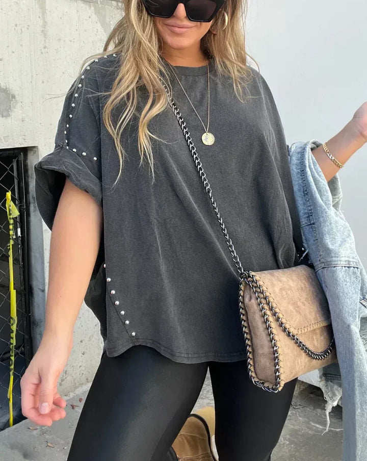 Mirla | Oversized Skjorta med Nitar-Eva Jonsson
