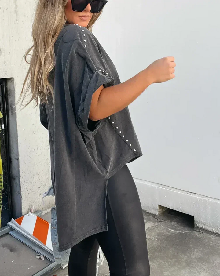 Mirla | Oversized Skjorta med Nitar-Eva Jonsson
