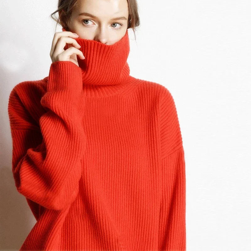Mirla | Oversized Stil Rullkrage Tröja för Fritid och Kontor-Eva Jonsson