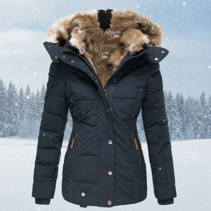 Mirla | Parka Dam - Stepp-puffjacka med konstpälsluva-Eva Jonsson