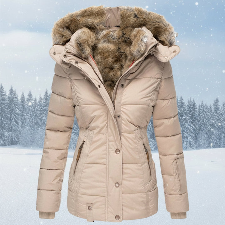 Mirla | Parka Dam - Stepp-puffjacka med konstpälsluva-Eva Jonsson
