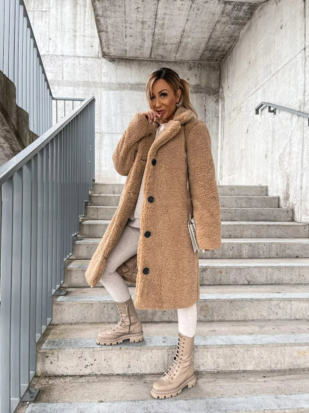 Mirla | Plysch-trenchcoat-Eva Jonsson