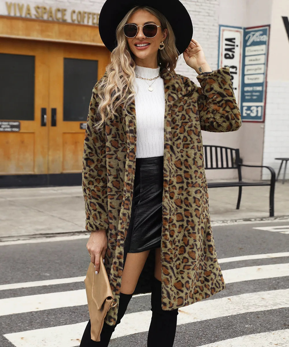 Mirla | Plyschrock med leopardmönster-Eva Jonsson