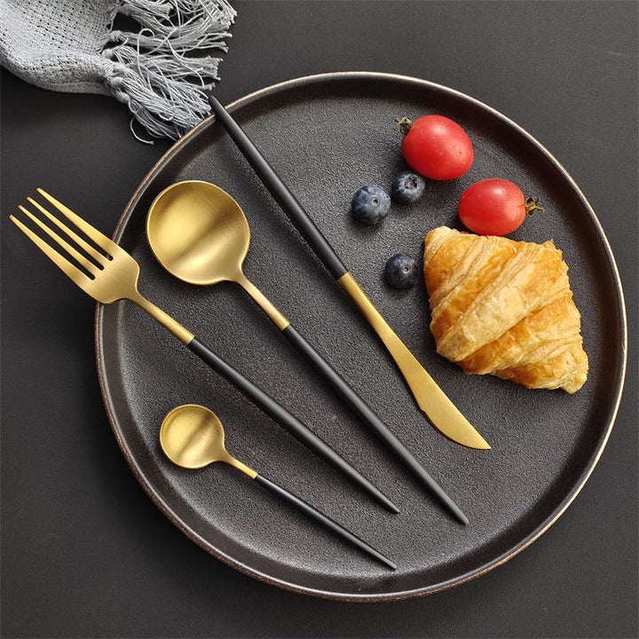 Mirla | Portugal-Gold & Black Bestick Set-Eva Jonsson