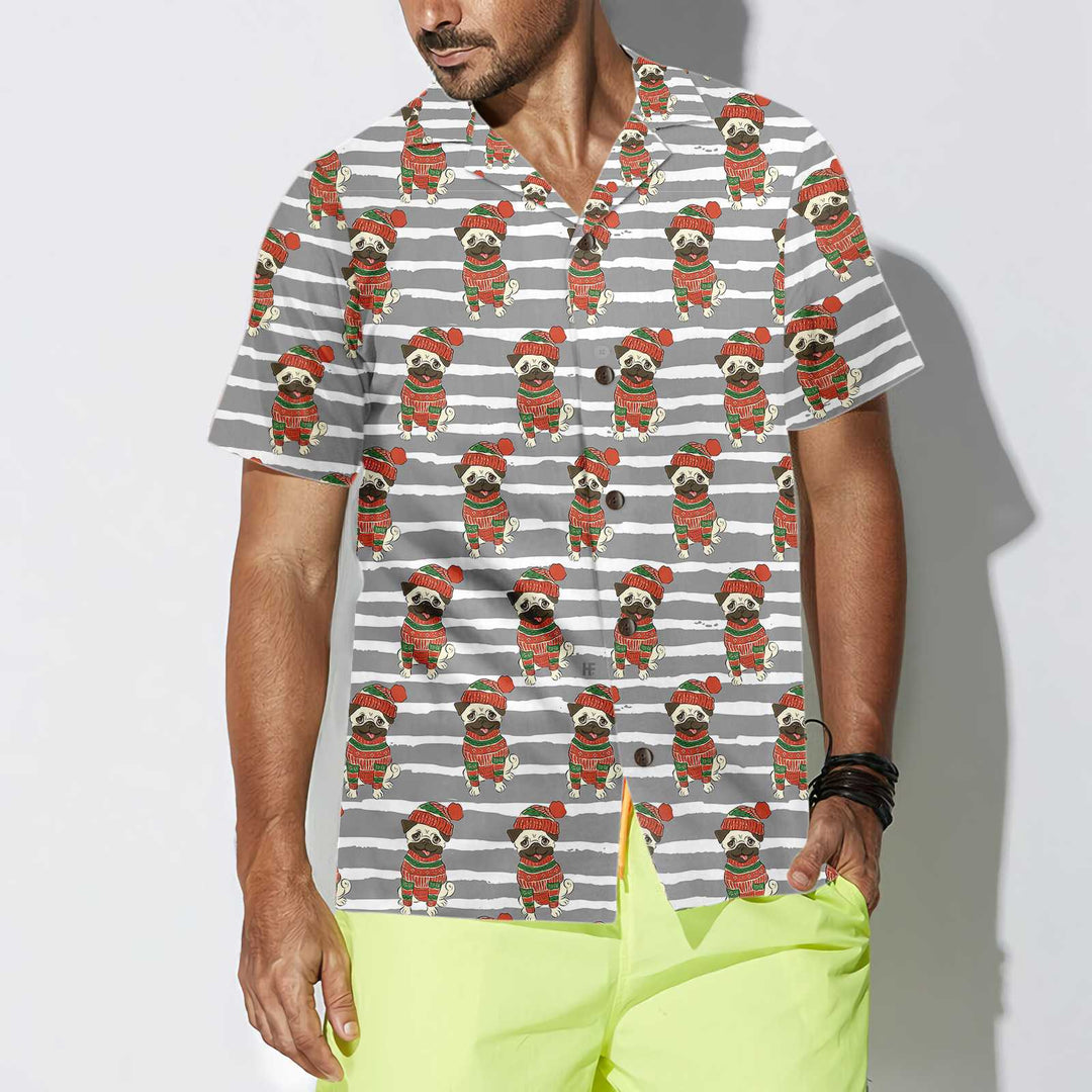 Mirla | Pug In Sweatshirt och Vintermössa Hawaiian Shirt Roligt Pug Jul Shirt-Eva Jonsson