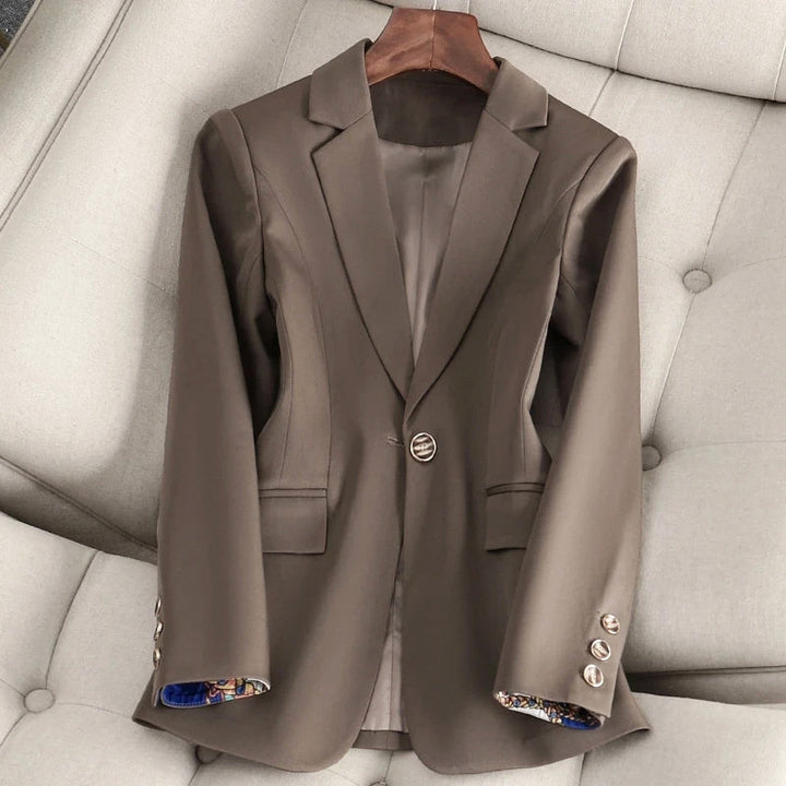 Mirla | Raffinerad Klassisk Blazer-Eva Jonsson