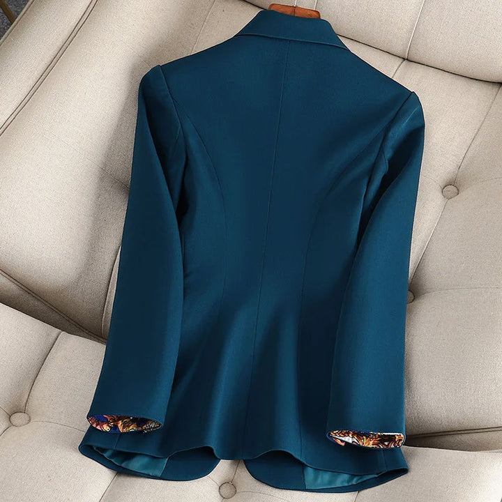 Mirla | Raffinerad Klassisk Blazer-Eva Jonsson