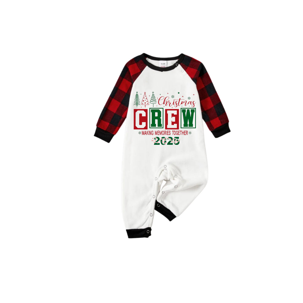 Mirla | Röd och Svart Rutig Julpyjamas-Set med Julgran och Christmas Crew Making Memories Together-Texttryck-Eva Jonsson