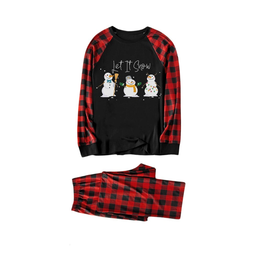 Mirla | Röd och Svart Rutig Julpyjamas-Set med Snögubbe- och Slogan-Designs-Eva Jonsson