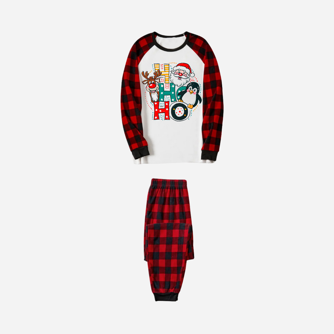 Mirla | Röd och Svart Rutigt Julpyjamas-Set med Ho Ho Ho Mönstertryck-Eva Jonsson