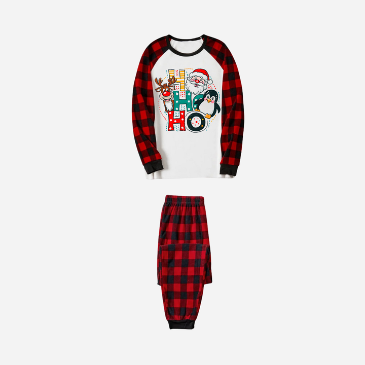 Mirla | Röd och Svart Rutigt Julpyjamas-Set med Ho Ho Ho Mönstertryck-Eva Jonsson