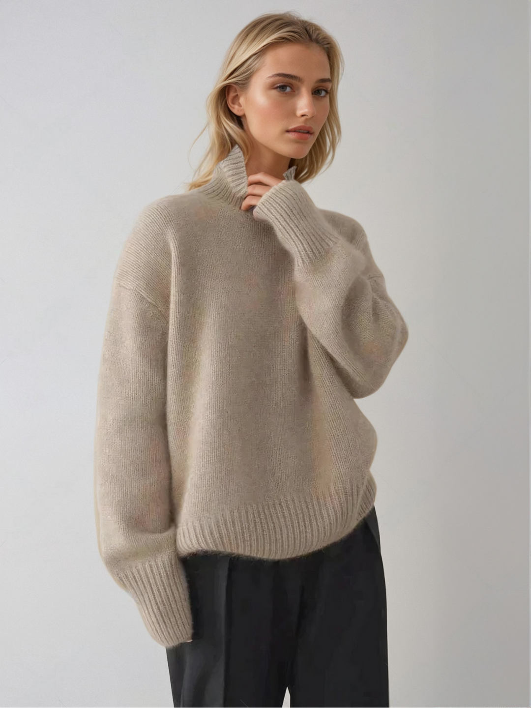 Mirla | Rullkragepullover I Koreansk Oversize-Stil - Moderiktigt Stickad Tröja för Höst och Vinter-Eva Jonsson