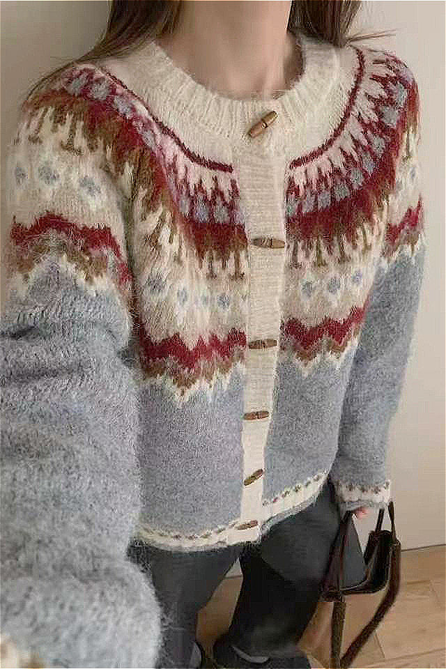 Mirla | Rundhals Fair Isle Jul Hornknapp Stickad Jacka-Eva Jonsson