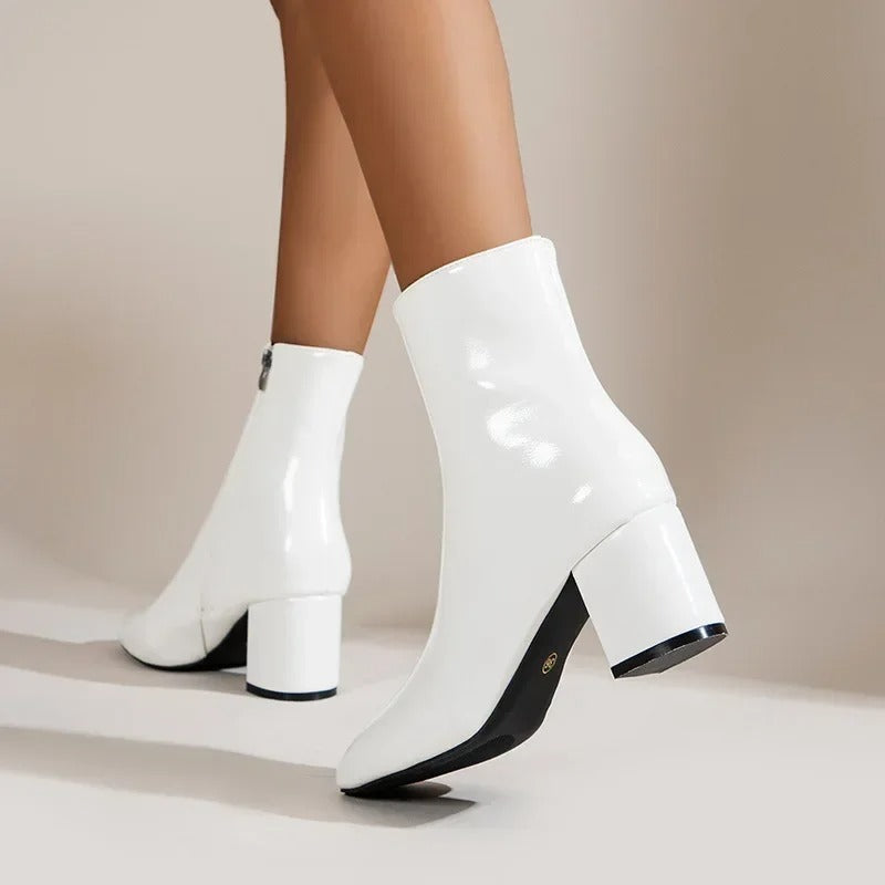 Mirla | Salomé Stylish Ankle Boots with Block Heel-Eva Jonsson