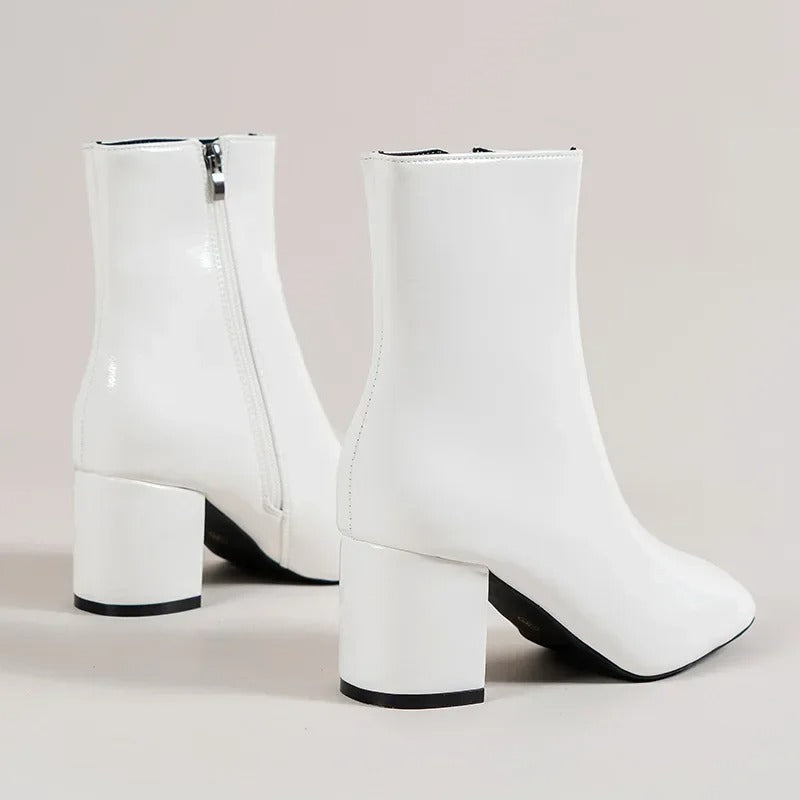 Mirla | Salomé Stylish Ankle Boots with Block Heel-Eva Jonsson